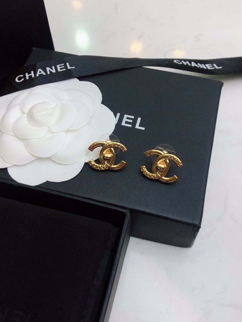 Ch**el earrings